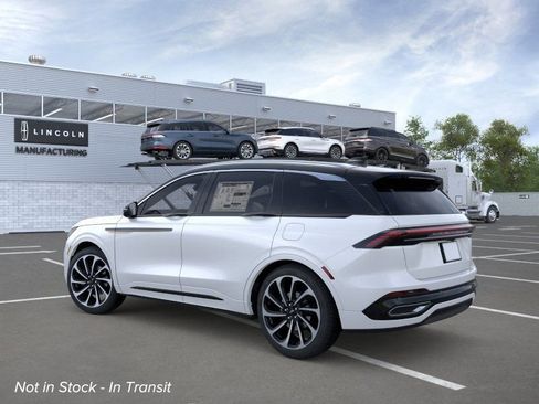 New 2026 Lincoln Nautilus Black Label AWD/4WD image 4