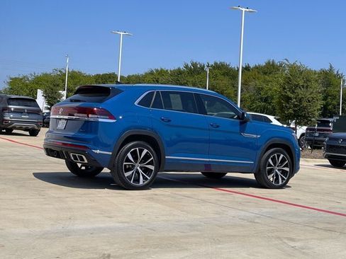 Used 2025 Volkswagen Atlas Cross Sport SEL Premium R-Line AWD/4WD image 10