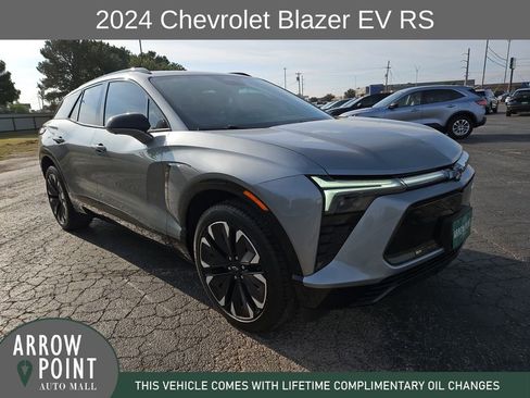 Used 2024 Chevrolet Blazer EV RS image 1