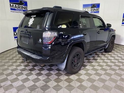 Used 2019 Toyota 4Runner SR5 w/ Phone Cable & Charge Package image 16