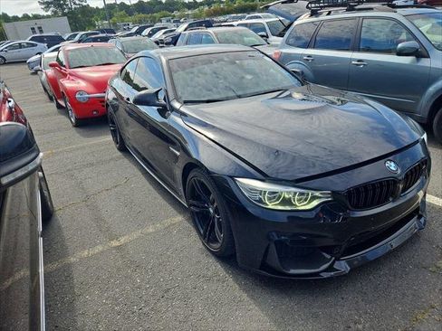 Used 2017 BMW M4 Coupe RWD image 4