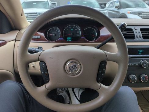 Used 2006 Buick Lucerne CX FWD image 30
