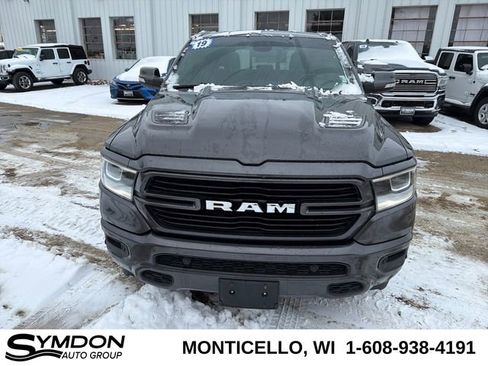 Used 2019 RAM 1500 Laramie w/ Sport Appearance Package image 9