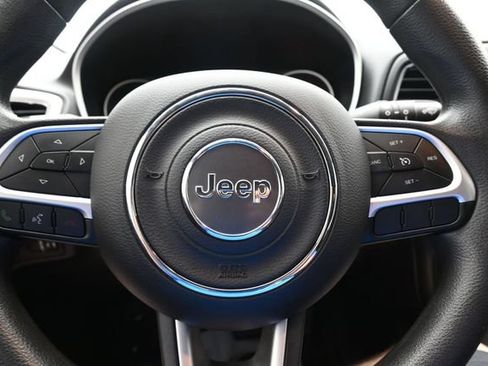 Used 2021 Jeep Compass Sport AWD/4WD image 35