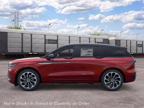 New 2026 Lincoln Nautilus Reserve AWD/4WD image 3