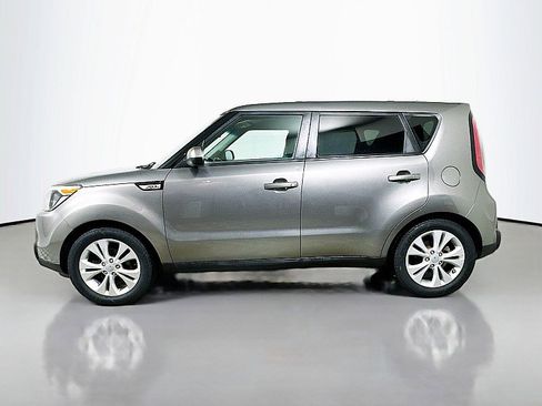 Used 2016 Kia Soul + image 4