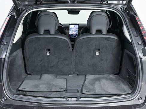 Certified 2025 Volvo EX90 Plus AWD/4WD image 31