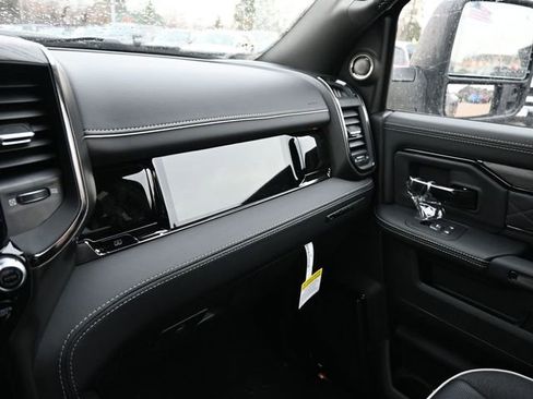 New 2026 RAM 3500 Limited image 41