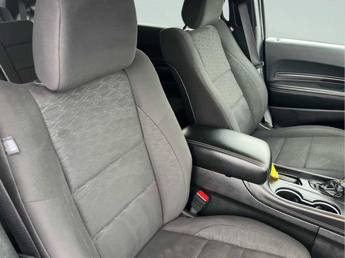 Used 2023 Dodge Durango SXT Launch Edition image 16