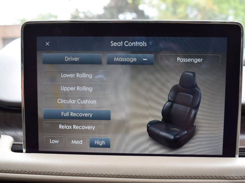 Used 2020 Lincoln Aviator Reserve w/ Equipment Group 202A AWD/4WD image 30