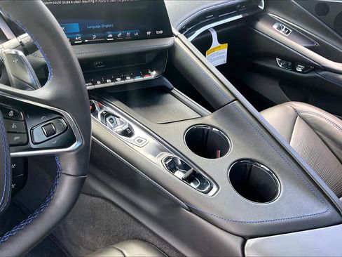 Used 2026 Chevrolet Corvette Stingray Preferred Conv RWD image 15