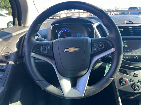 Used 2016 Chevrolet Trax LT w/ LT Convenience Package image 15