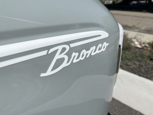 Used 2024 Ford Bronco Heritage Edition AWD/4WD image 25