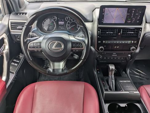 Used 2023 Lexus GX 460 Premium w/ Premium Package AWD/4WD image 15