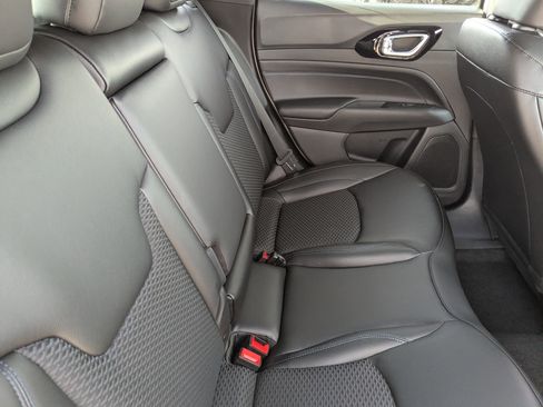 New 2026 Jeep Compass Latitude image 10