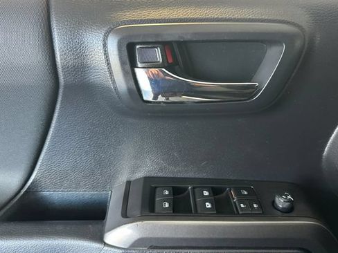 Certified 2020 Toyota Tacoma TRD Sport w/ Technology Package AWD/4WD image 14