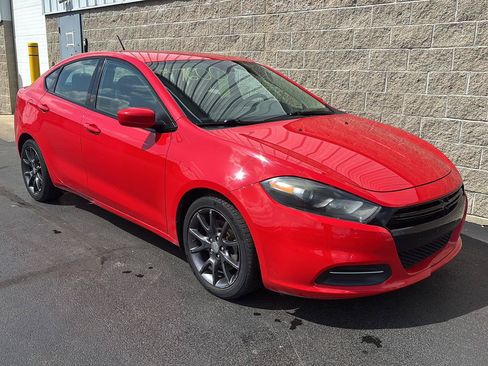 Used 2016 Dodge Dart SE w/ Convenience Group FWD image 2
