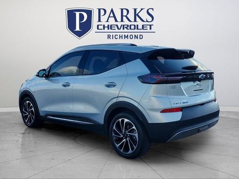 Used 2023 Chevrolet Bolt EUV Premier image 5