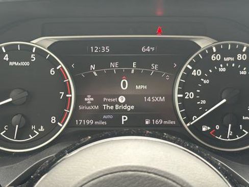 Used 2023 Nissan Rogue SL w/ SL Premium Package AWD/4WD image 10