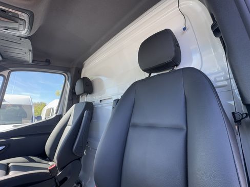 New 2024 Mercedes-Benz Sprinter 3500 image 15
