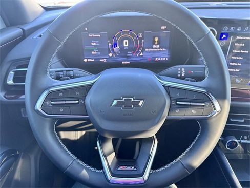 Used 2026 Chevrolet Traverse Z71 w/ Driver Confidence Package image 14