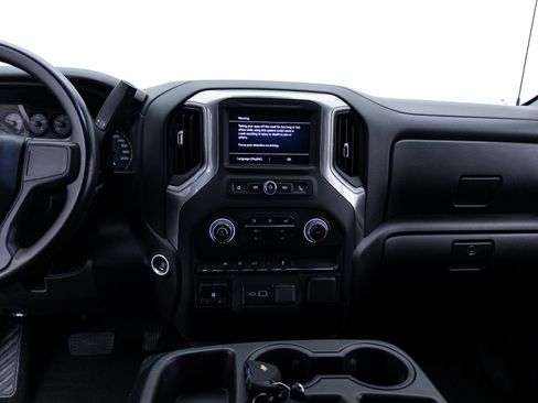 Used 2024 Chevrolet Silverado 1500 Custom AWD/4WD image 6