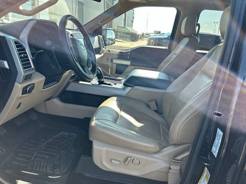 Used 2016 Ford F150 Lariat w/ Equipment Group 502A Luxury AWD/4WD image 11