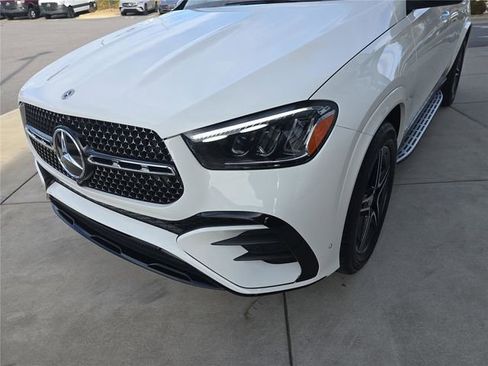 Used 2025 Mercedes-Benz GLE 350 4MATIC image 11