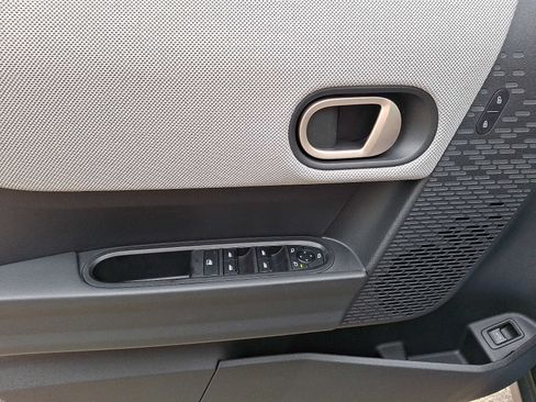 Certified 2026 MINI Cooper S FWD image 9
