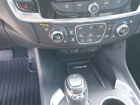 Used 2020 Chevrolet Traverse Premier w/ Redline Edition image 16