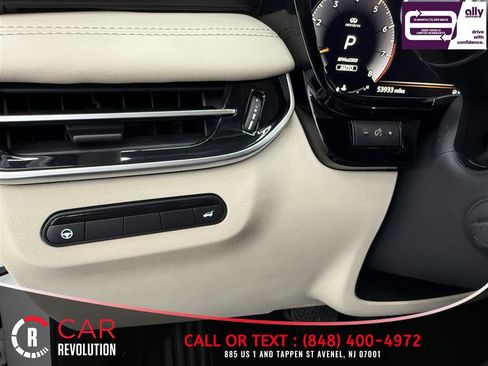 Used 2023 INFINITI QX60 Sensory w/ Cargo Package image 36