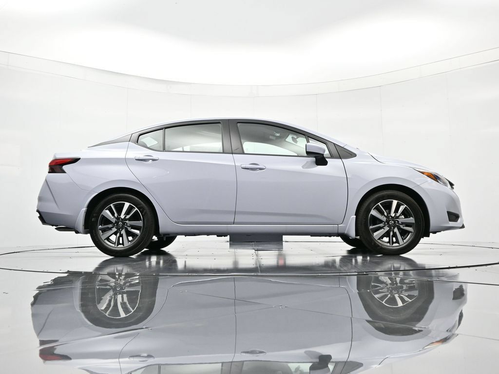 New 2025 Nissan Versa SV w/ Trunk Package FWD image 39