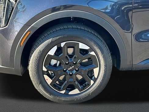 New 2026 Kia Sorento S image 5