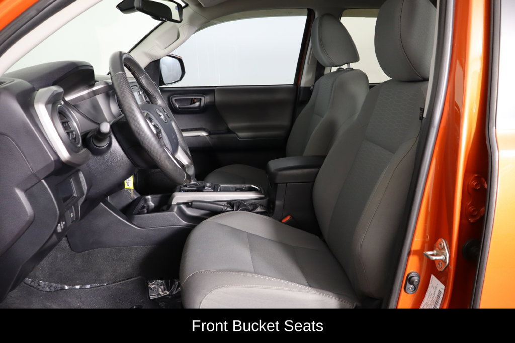 Used 2018 Toyota Tacoma SR5 RWD image 7