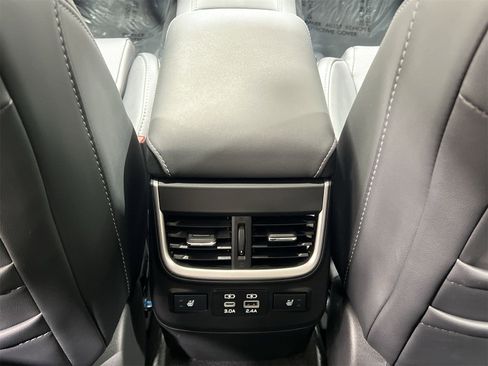 Certified 2024 Subaru Outback Limited image 21