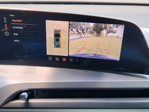 New 2026 Cadillac Vistiq Sport w/ LPO, Floor Liner Package image 13