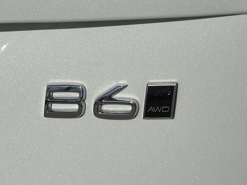 New 2026 Volvo XC90 B6 Ultra w/ Protection Package image 9