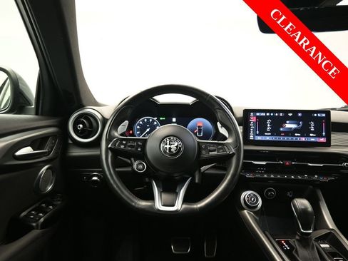 Used 2024 Alfa Romeo Tonale Veloce image 31