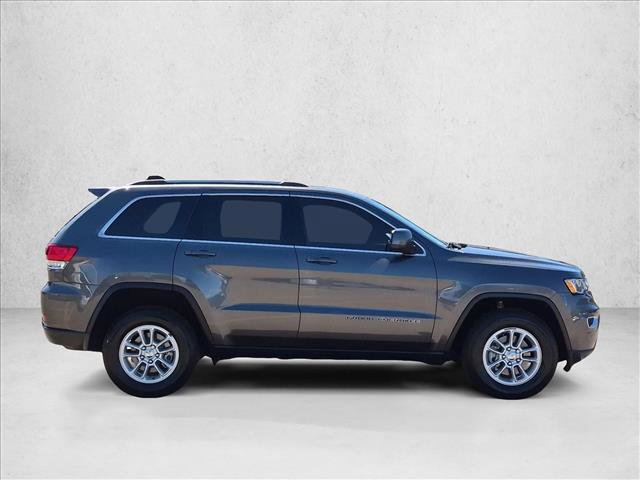 Used 2020 Jeep Grand Cherokee Laredo AWD/4WD image 4