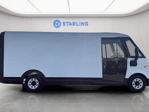 Used 2024 Chevrolet Brightdrop 600 w/ Battery Pack, Max Range image 12