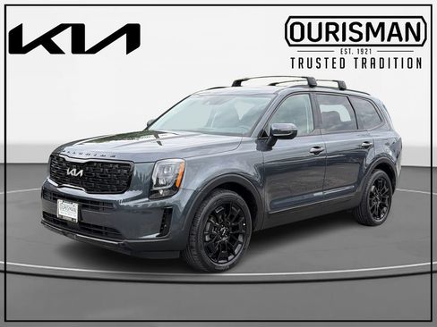 Certified 2022 Kia Telluride EX w/ EX Premium Package AWD/4WD image 2