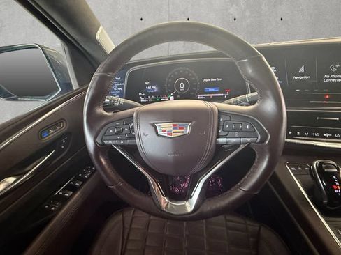 Used 2021 Cadillac Escalade ESV Sport Platinum w/ LPO, ONYX Package RWD image 21