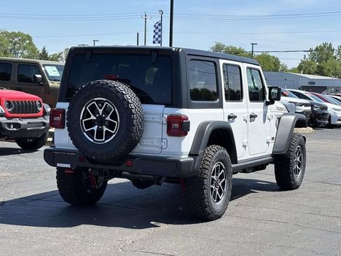 New 2026 Jeep Wrangler Unlimited Rubicon AWD/4WD image 31