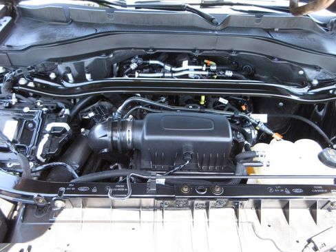 Certified 2023 Ford Explorer Limited w/ Limited Technology Package RWD image 29
