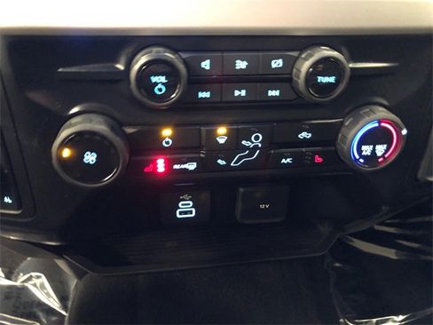 Used 2023 Ford F250 XLT w/ Black Appearance Package image 24