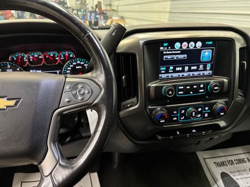 Used 2018 Chevrolet Silverado 1500 LT w/ All Star Edition AWD/4WD image 15