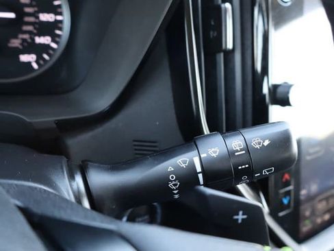 Certified 2023 Subaru Ascent Onyx Edition image 26