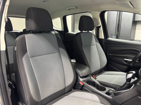 Used 2017 Ford C-MAX SE FWD image 25