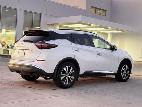 Used 2019 Nissan Murano SV w/ Premium Package image 8