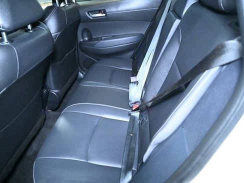 Used 2023 Toyota Corolla Cross XLE w/ Convenience Package image 41